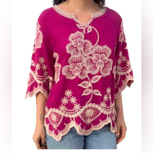 🎉Anthropologie Embroidered Floral Bell Sleeve  Boho Top Fuchsia Pink Womens S - Picture 1 of 3